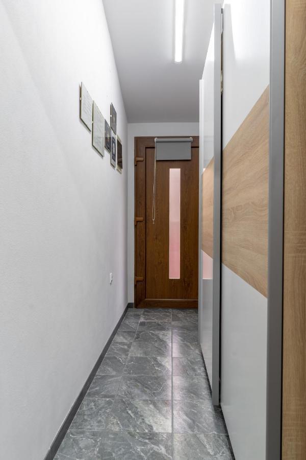 Apartman Studio Erin Ρόβινι Εξωτερικό φωτογραφία