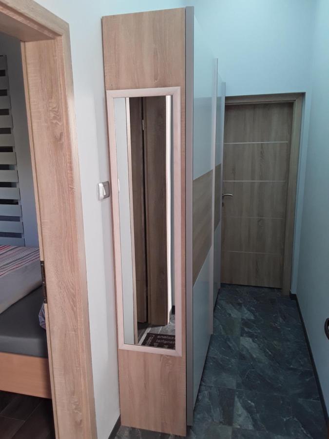 Apartman Studio Erin Ρόβινι Εξωτερικό φωτογραφία